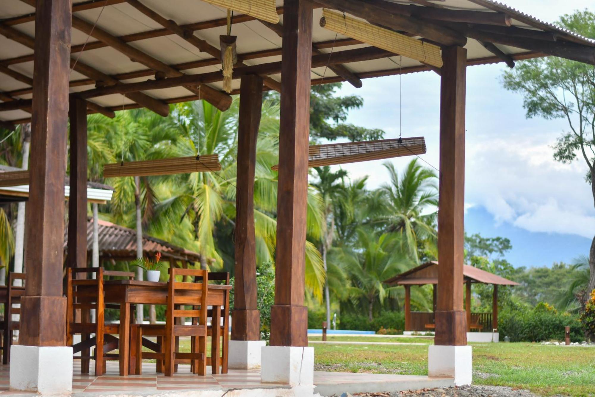 Tarcoles Birding Lodge Exteriör bild